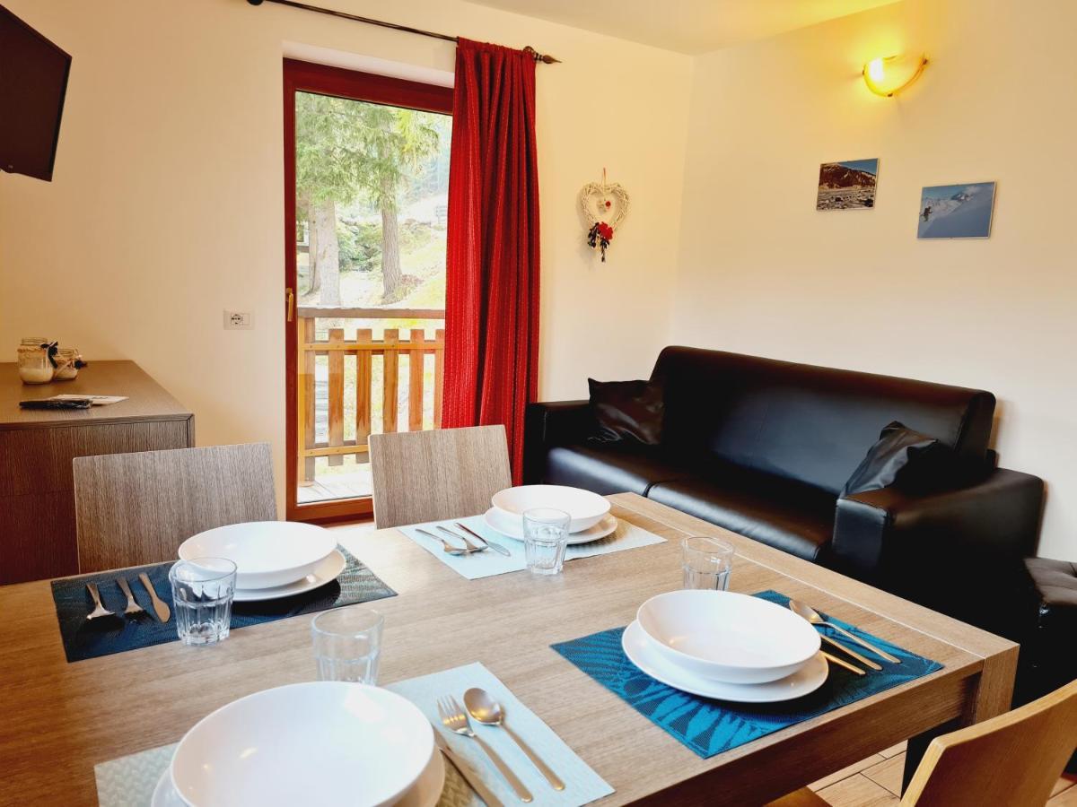Chalet Selva Isolaccia Exteriör bild